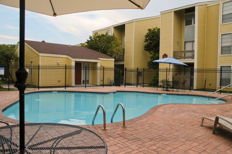 Rock Creek Apartments Affordable Living in Metairie, LA